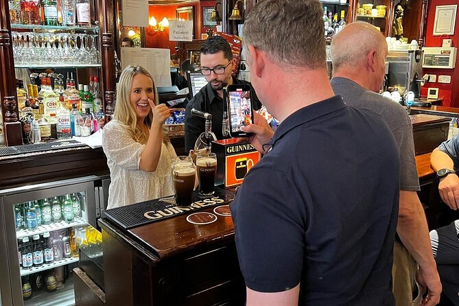 Guinness Storehouse: Entry ticket + Perfect Pint Pub Tour - Timing, meeting point, and the long afternoon
