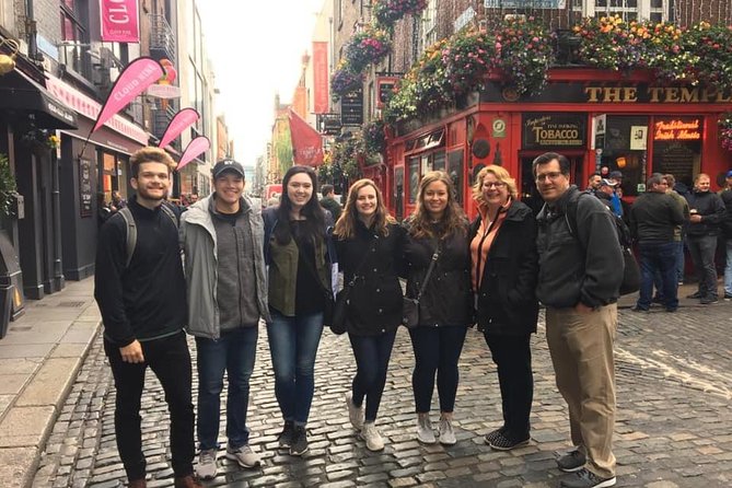 Guinness Storehouse, Irish Whiskey Experience and Brazen Head - The guide makes the difference