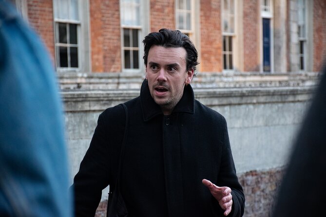 Haunted Dublin Walking Tour - Dublin Castle and the Bram Stoker connection