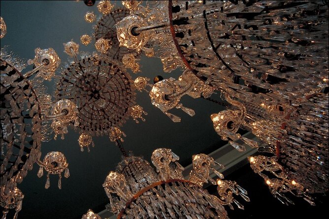 House of Waterford Crystal Guided Factory Tour - Why the furnace room is the star