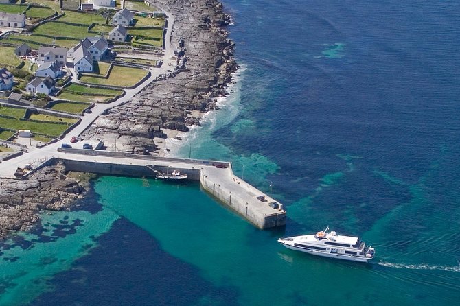 Inis Mór (Aran Islands) Day Trip: Return Ferry from Rossaveel, Galway - Kilronan: choose your way around Inis Mór