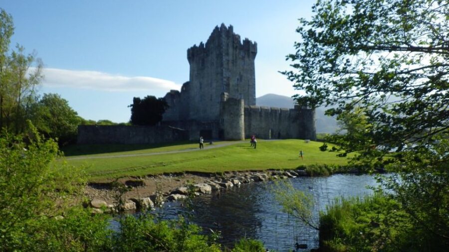 Ireland: Blarney Castle, Kilkenny & Irish Whiskey 3-Day Tour - Food, costs and what the $788 price includes