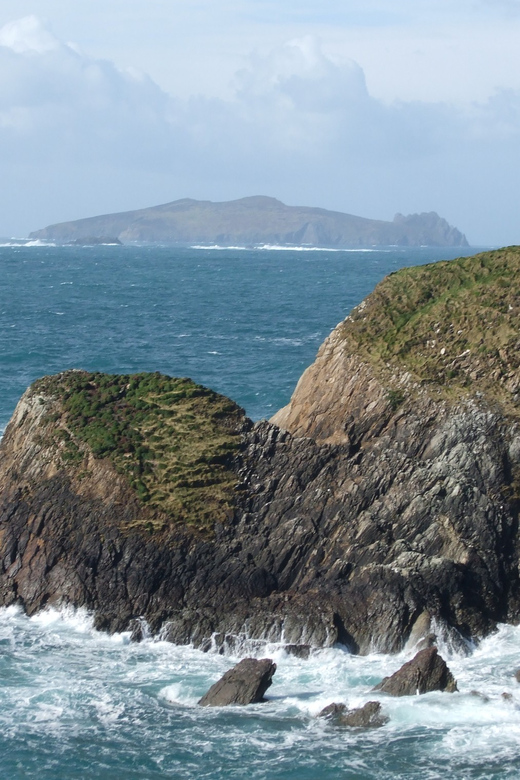 Ireland: Dingle Peninsula Day Tour - A small coach makes the route easier