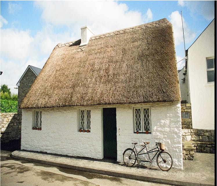 Ireland: The Quiet Man Museum and Film Location Guided Tour - Starting inside the White OMorn cottage