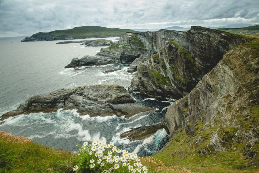 Kerry: Full-Day Tour from Dublin - Inch Beach and the movie-set scenery