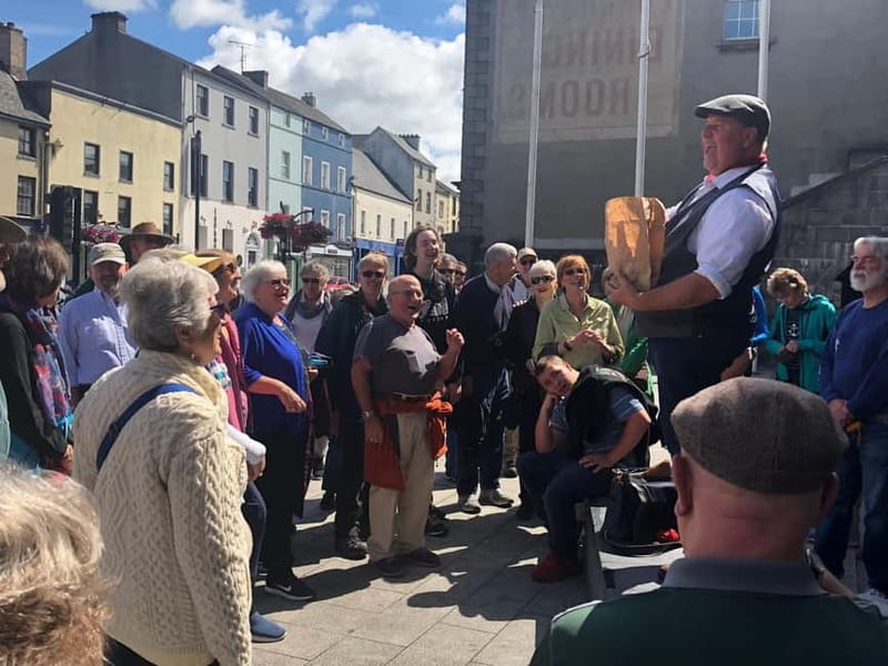 Kilkenny: Historical and Hysterical Guided City Walking Tour - Kyteler’s Inn and the tour’s storytelling style