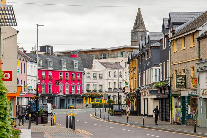 Killarney: Private transfer to & from Dublin | Premium Cars - A chauffeur who makes the journey easier