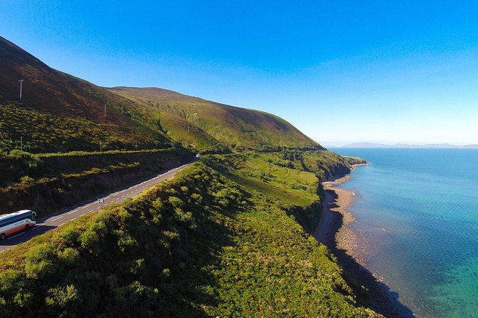 Killarney Super Saver: Dingle and Slea Head Day Trip plus Ring of Kerry and Killarney Lakes Day Trip - The guides can make or break a long coach day