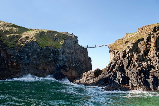 Northern Ireland Including Giant's Causeway Rail Tour from Dublin - Meals, Bushmills, and the price of a rushed stop