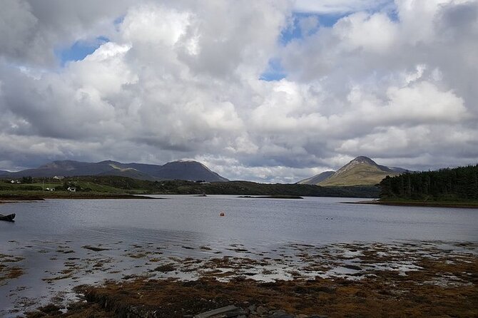 Oyster Farm and Tasting Experience - Meeting Oyster Farmers Near Clifden