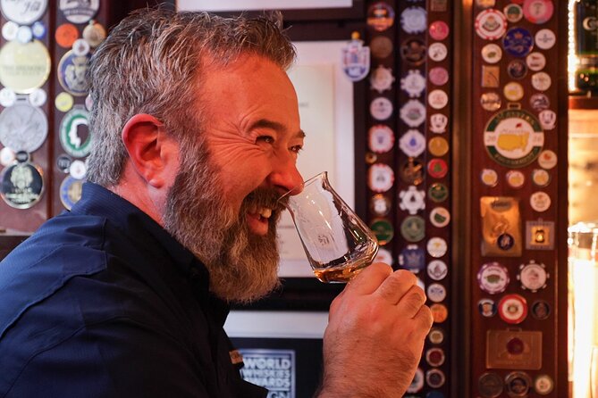 Premium Irish Whiskey Tasting Hosted by Local Dublin Expert - What the six-whiskey flight can teach you
