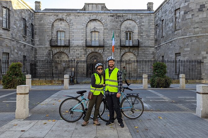 Private Dublin Historical and Heritage Tour by Bike - War Memorial Gardens and the River Liffey