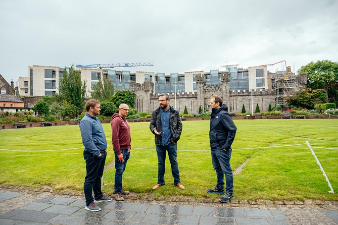 PRIVATE Dublin Kickstart Tour With a Local PRIVATE Guide - Stories, humor, and a guide who adjusts to you