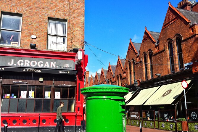 Private Dublin Sights and Pints (Walking Tour) - Ha’penny Bridge and the River Liffey