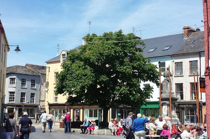 Private Tour: Classic Cork Tour visiting Blarney Castle & Kinsale - Kinsale gives the afternoon a human scale