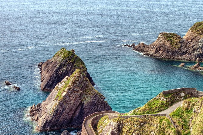 Private Tour: Dingle Peninsula from Kerry. Waterville, Tralee etc - Slea Head: Atlantic views and the Blasket Islands