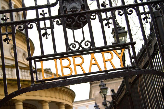Private Tour of Dublin Museums (Walking Tour) - Three museums, one clear story of Ireland