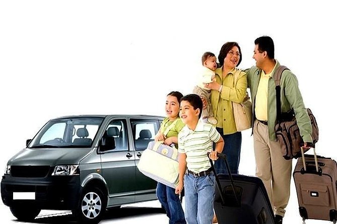 Private Transfer from Dublin Airport to Belfast (All Areas) - Meeting your driver in Dublin Airport arrivals