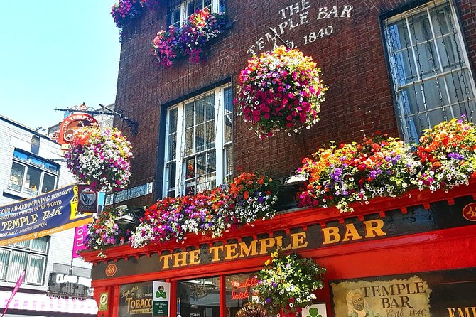 Private Ultimate Day in Dublin (Walking Tour) - George’s Street Arcade and an Irish-made souvenir