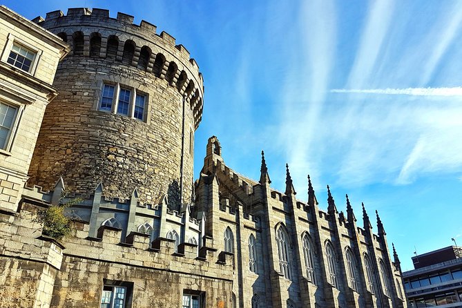 Private Ultimate Day in Dublin (Walking Tour) - Oscar Wilde, Kildare Street, and the first look at Dublin