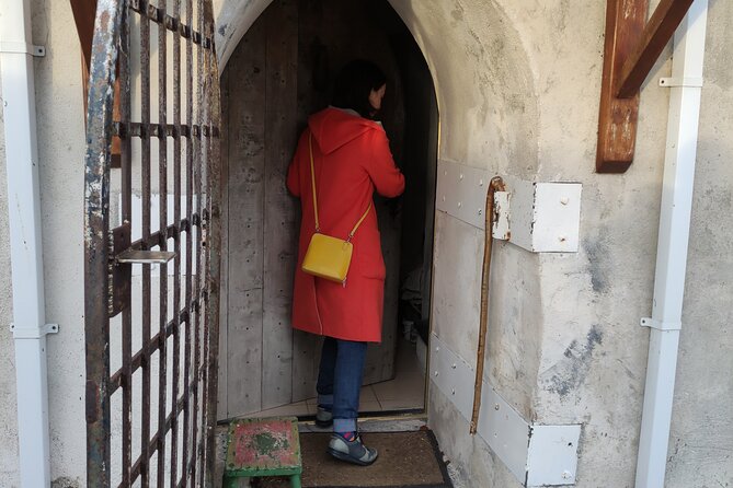 Private visit in an Irish Castle Home - How the $83.40 price works out