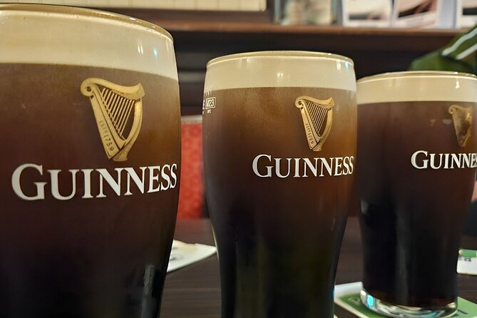 Pub Crawl Walking Tour Through the Heart of Irelands Capital - A Dublin pub crawl built around stories, not drinking games