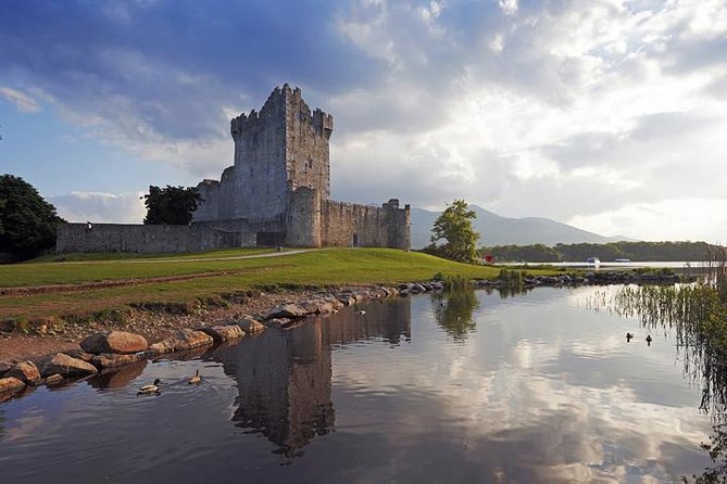 Ring of Kerry private Tour from Killarney, Car or minibus - Setting out from Killarney toward the coast