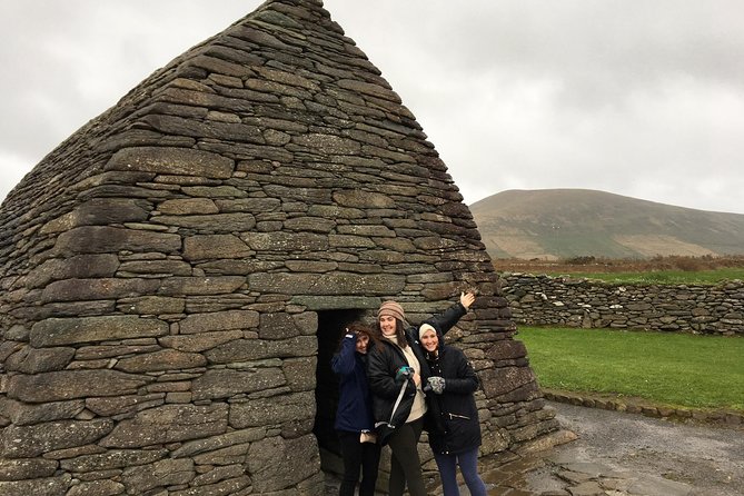Ring of Kerry Tour Private Chauffeur Driven From Killarney - Passing through Caherciveen