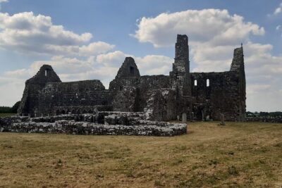 Sean’s Bar, Athlone Castle and Clonmacnoise Monastery