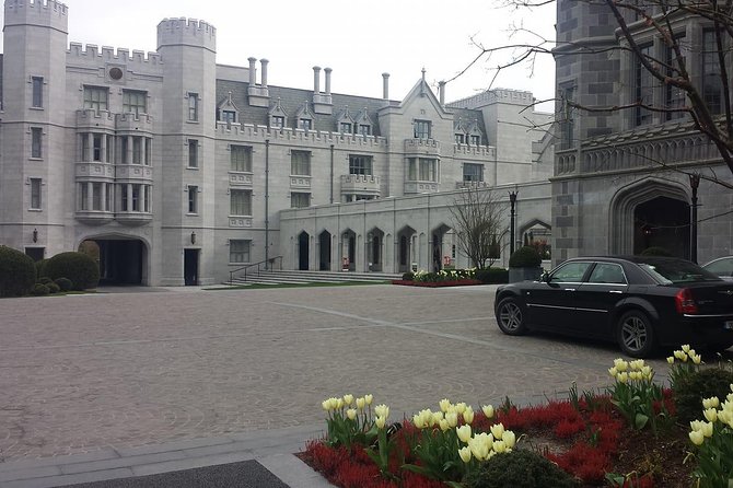 Shannon Airport to Killarney , Private Chauffeur Service - Meeting your chauffeur at Shannon Airport