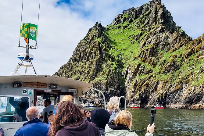 Skellig Michael : Ultimate Skellig Coast Tour with AquaTerra - The history of the island, explained without a landing