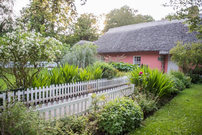 Skip the Line: Bunratty Castle and Folk Park Admission Ticket - Food, tea, and shopping on site