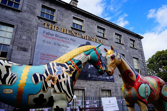 Skip the Line: Hunt Museum Ticket - A cabinet of curiosities inside Limerick’s Custom House