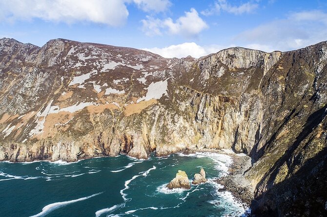 Slieve League cliffs cruise. Donegal. Guided. 1 ¾ hours. - The Giants Desk and Chair beside Europe’s highest sea cliffs