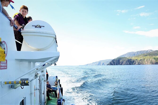 Slieve League cliffs cruise. Donegal. Guided. 1 ¾ hours. - The return across wide Donegal Bay