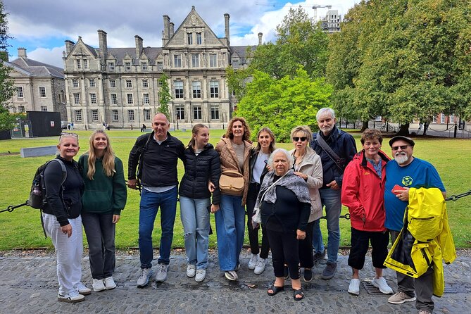 St Patrick's Cathedral, Book of Kells and Dublin Castle Tour - Molly Malone and a quick Dublin photo stop