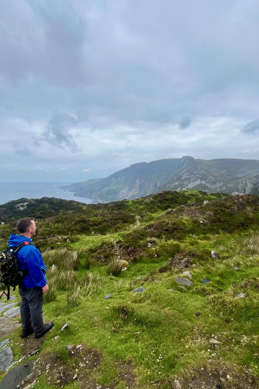Teresa's slieve league tour - Returning for tea or coffee