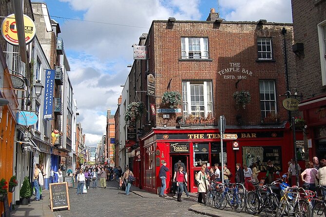 The Best of Dublin - Highlights and Hidden Corners - Temple Bar beyond the nightlife label