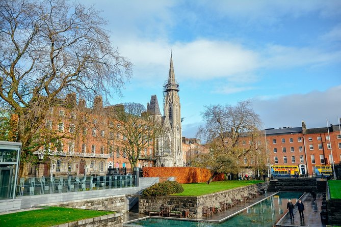 The History of Dublin With Locals: 1916 Easter Rising PRIVATE Tour - Why this walk makes the Easter Rising easier to understand