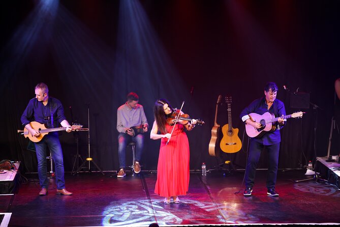 Trad on the Prom - Ireland's #1 Music, Song & Dance Experience - A stage full of Irish music