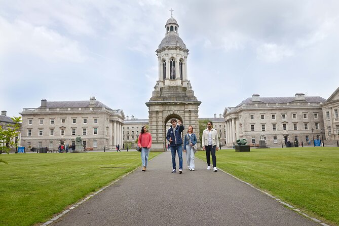 Trinity Trails: Guided Walking Tour of Trinity College - Why Trinity College works best with a guide