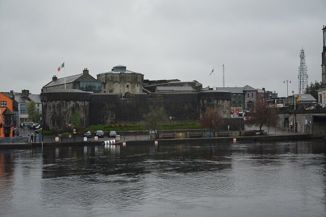 Tullamore Distillery, Athlone and Clonmacnoise from Galway - Should You Book the Galway to Tullamore Tour?