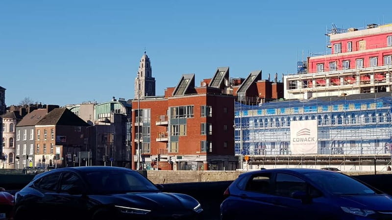 Visite guidée de Cork city en français avec guide - Starting beside Cork’s tourist office