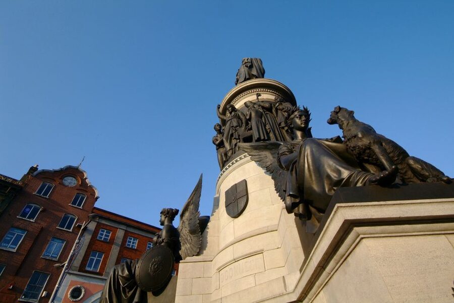 Walking Tour of Dublin - Starting beside the Liffey at 12 Ashton Quay