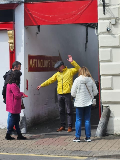 Westport: Fun-filled walking tour of a beautiful town - Practical details that affect your choice