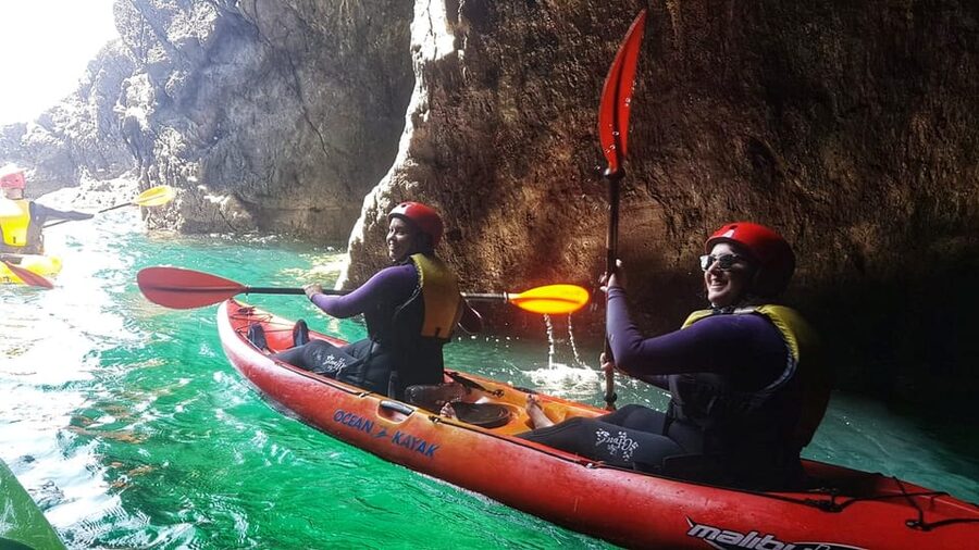 Wexford: Hook Peninsula Sea Cave Kayaking Experience - The mid-tour break with chocolate and hot chocolate