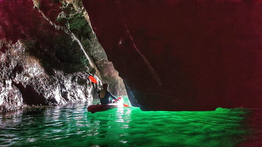 Wexford: Hook Peninsula Sea Cave Kayaking Experience - Equipment, clothing, and the wet-weather question