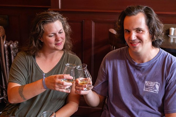 Whiskey Tasting Tour of Dublin - How the guides shape the experience